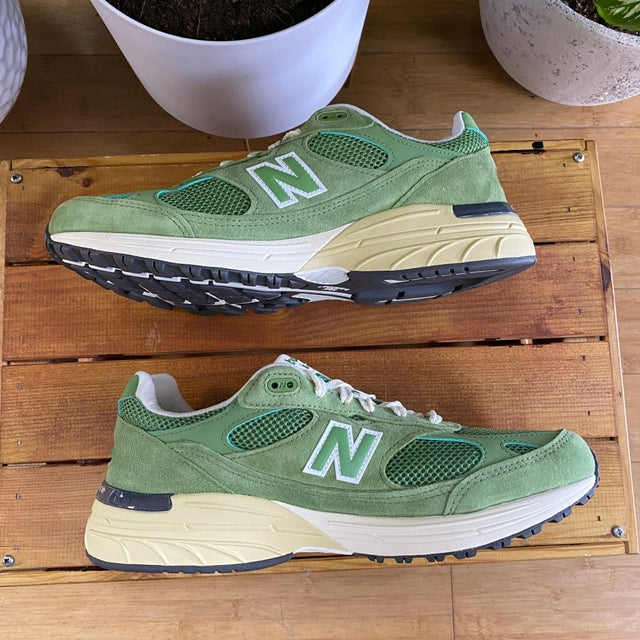 New Balance x Teddy Santis 993 Made in USA 'Chive', Mens 10.5 - Banana Stand