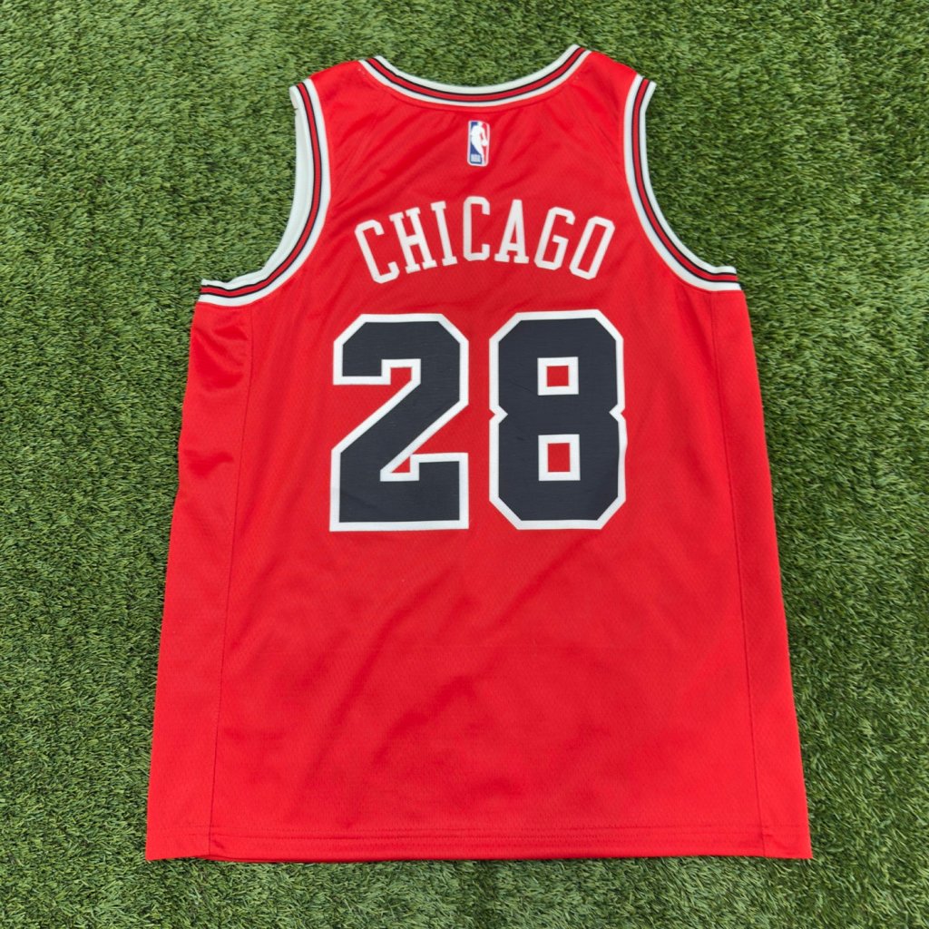 Nike Chicago Bulls Jersey, L - Banana Stand