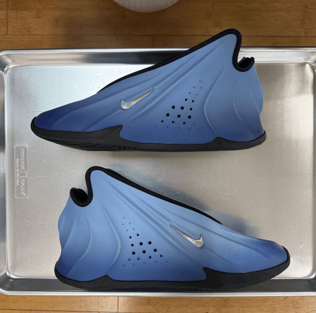 Nike G.T. Future QS Shoe Blue/Metallic Silver - Banana Stand
