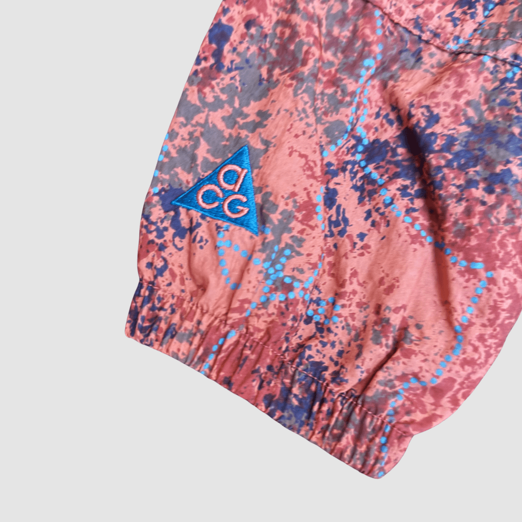 Nike Vintage ACG Windbreaker, L - Banana Stand