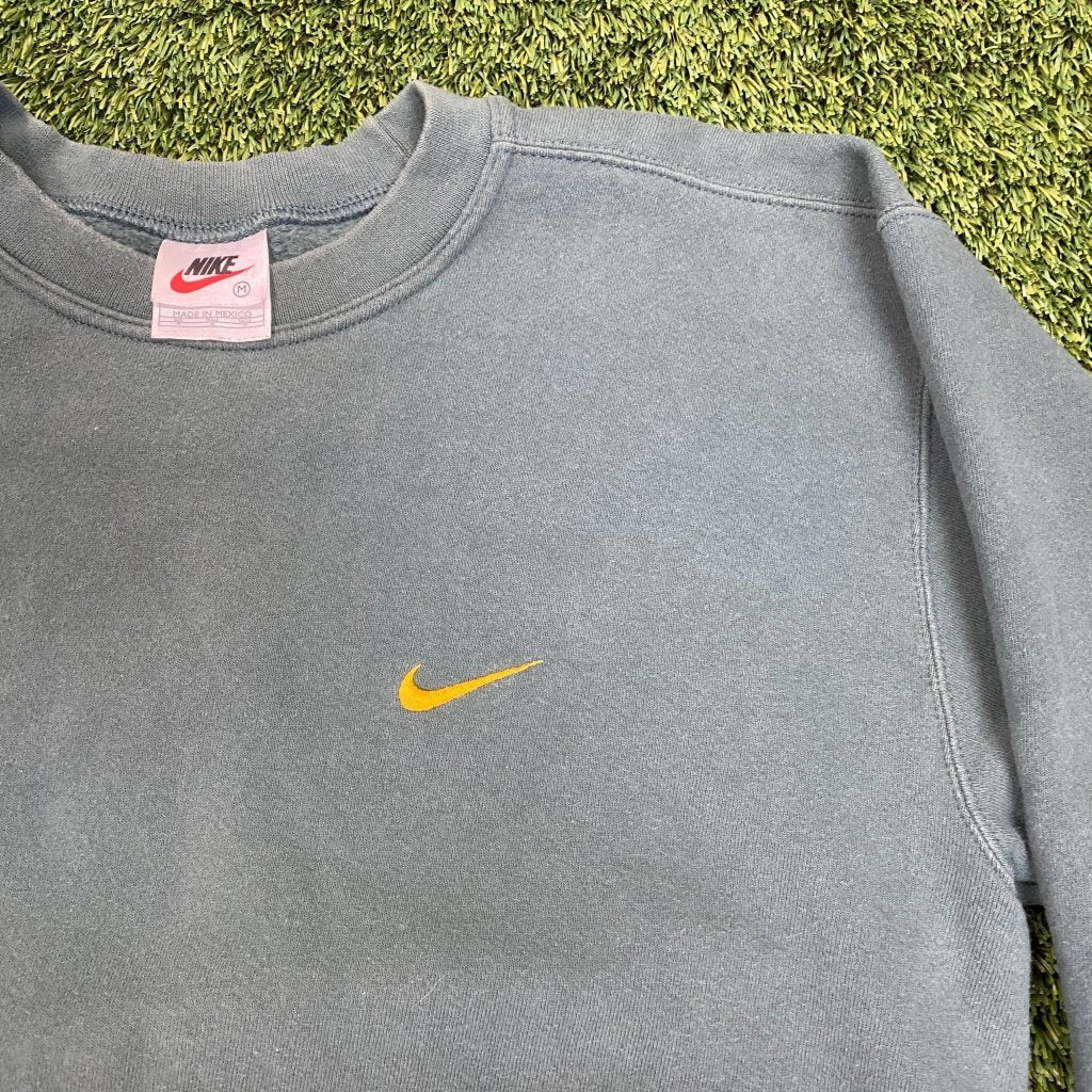 Nike Vintage Crewneck with Gold Swoosh, M - Banana Stand