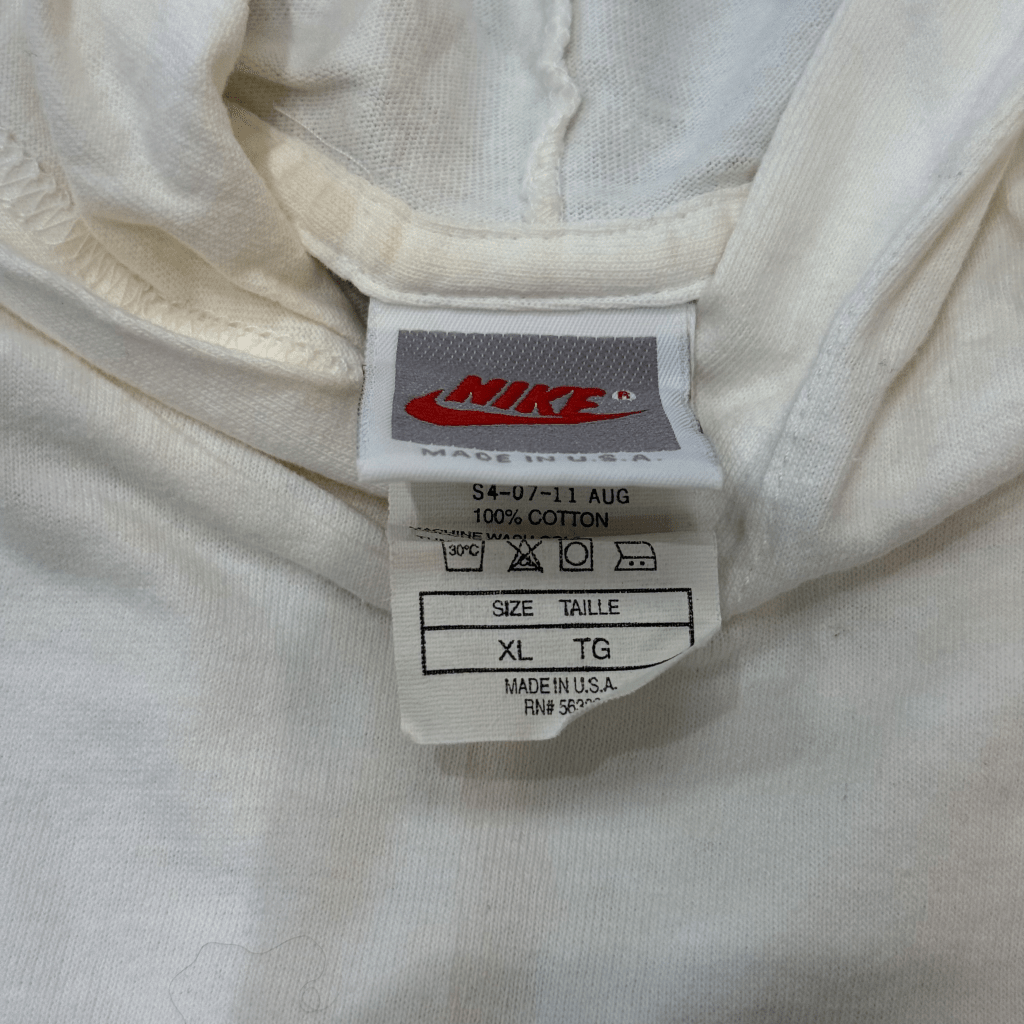 Nike Vintage 'Just Do It' White Sweatshirt, XL - Banana Stand
