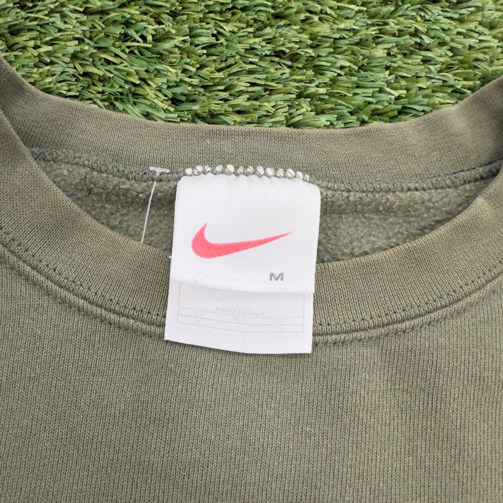Nike Vintage Nike Athletics Crewneck, M - Banana Stand