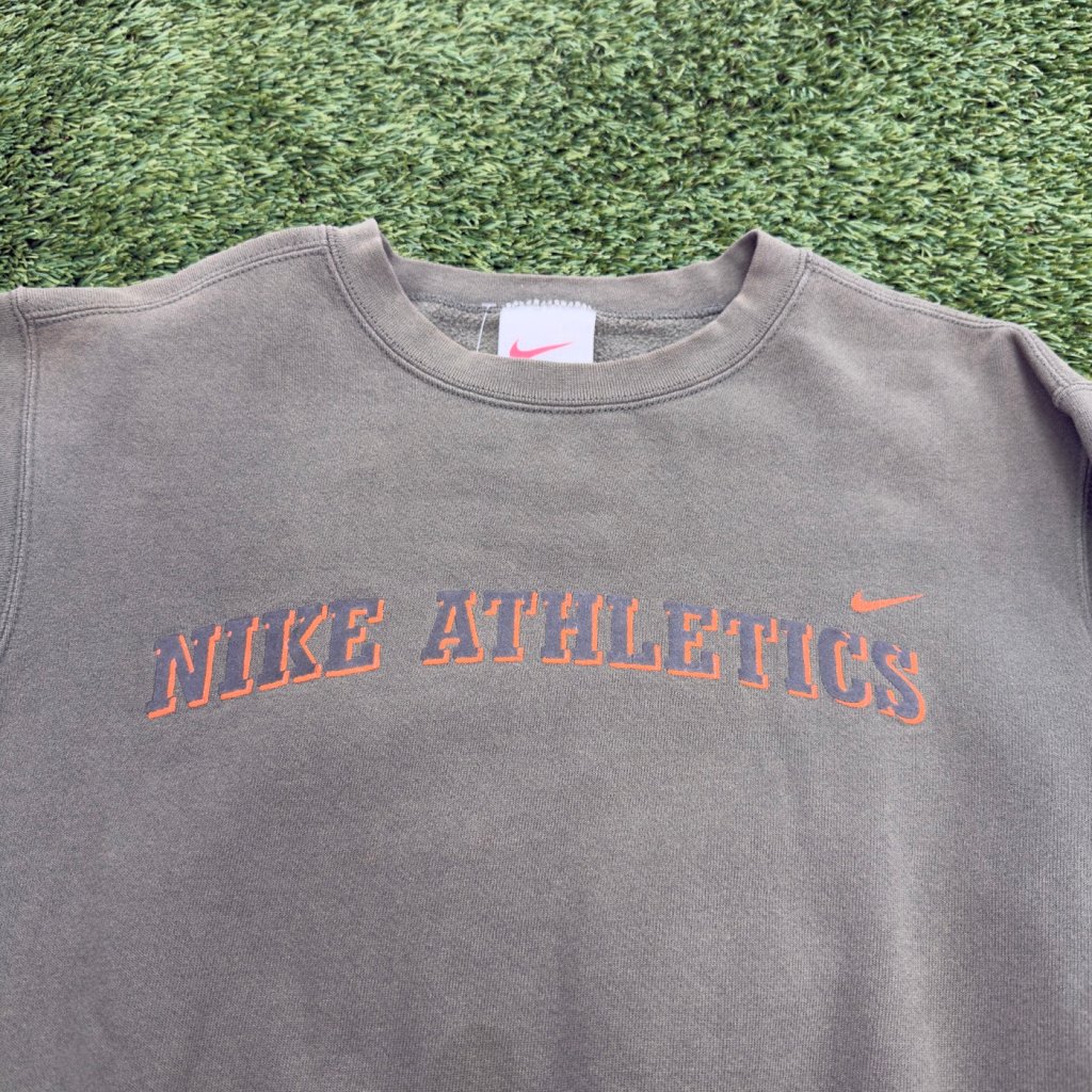 Nike Vintage Nike Athletics Crewneck, M - Banana Stand