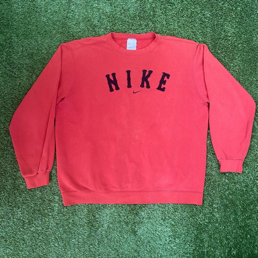 Nike Vintage Red Center Swoosh Crewneck, XL - Banana Stand