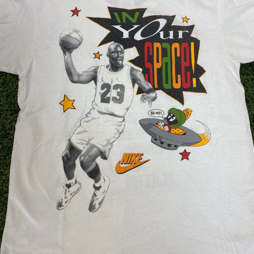 Nike Vintage Space Jam Martian Shirt 1993, M - Banana Stand