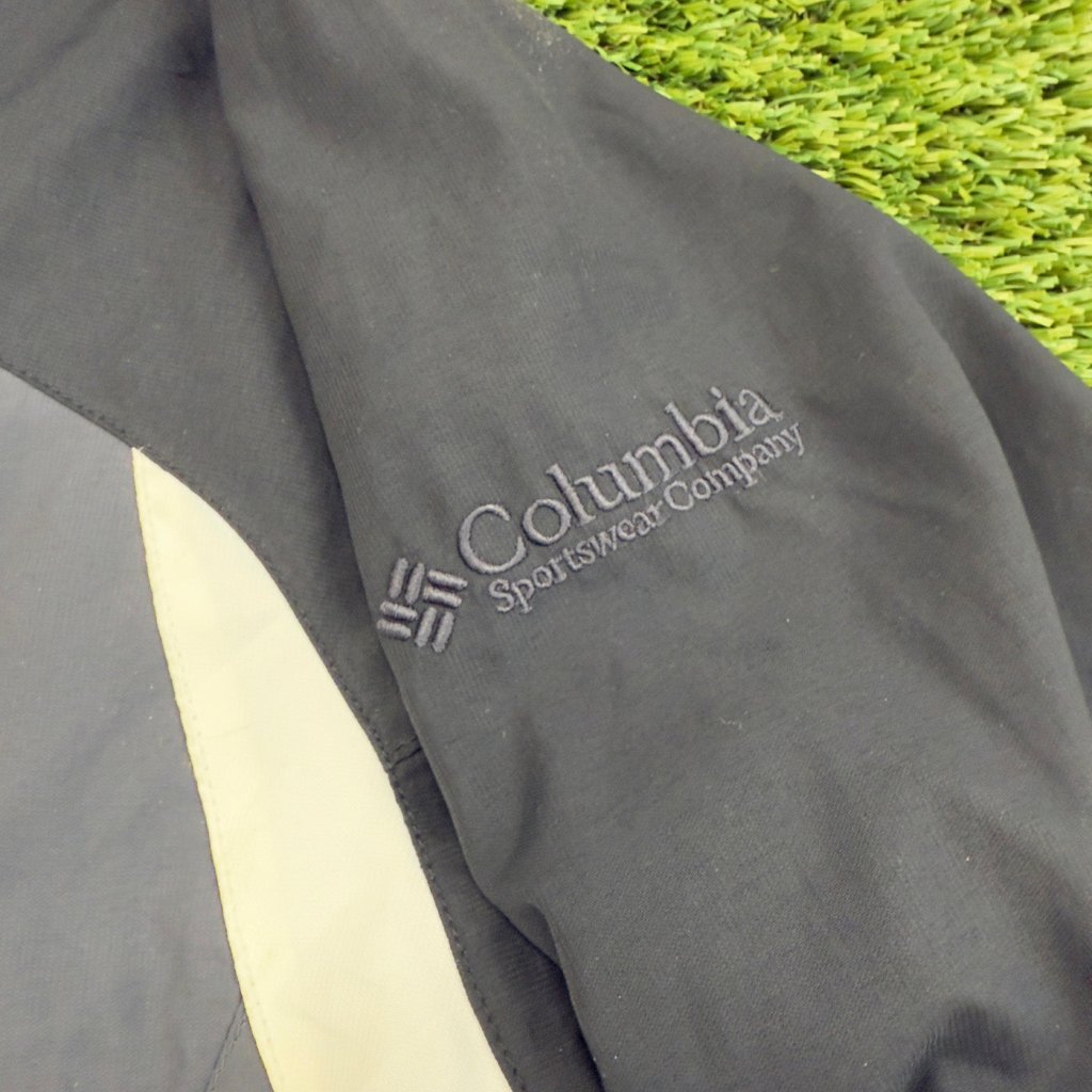 Vintage Gray/Black Columbia Jacket, L - Banana Stand
