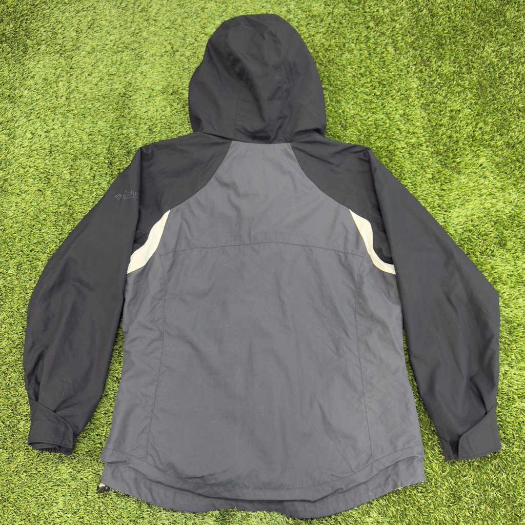 Vintage Gray/Black Columbia Jacket, L - Banana Stand