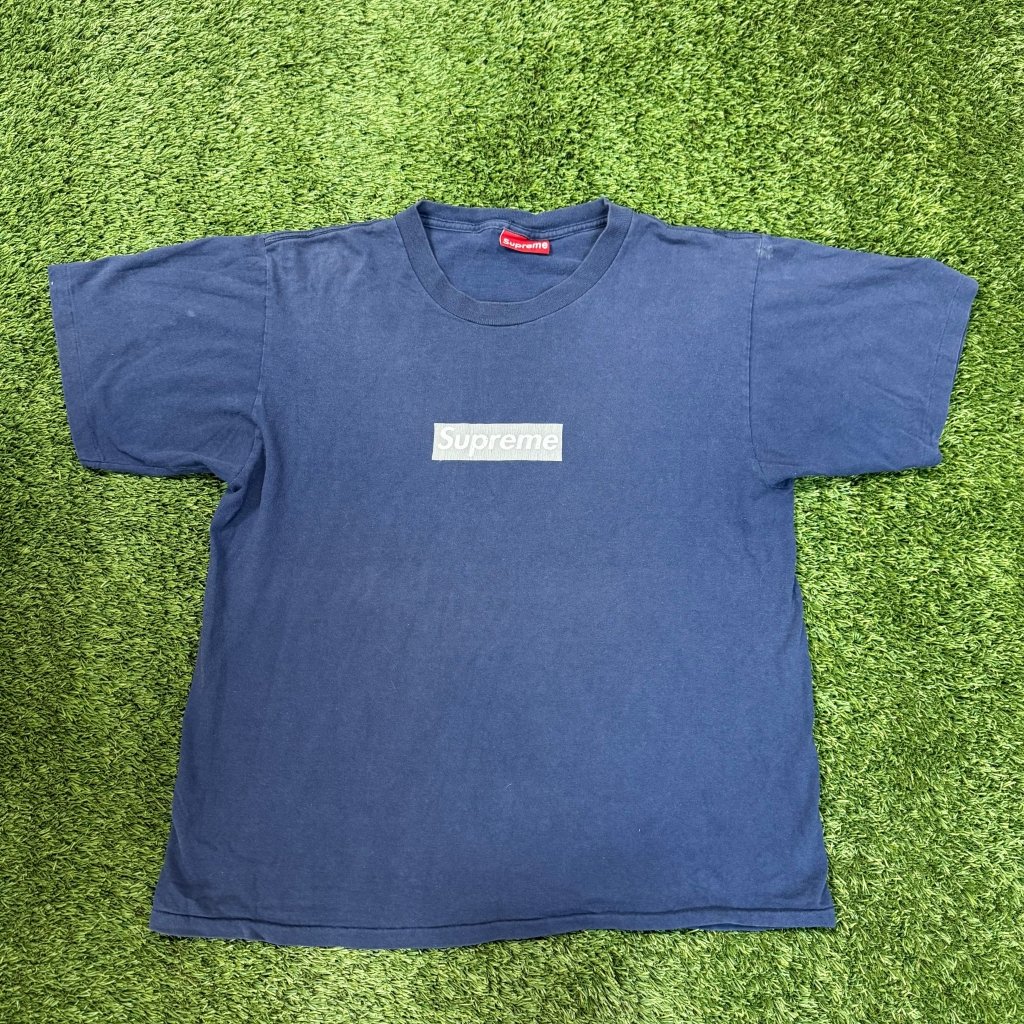 Vintage Supreme Box Logo Shirt, Made in USA - Banana Stand