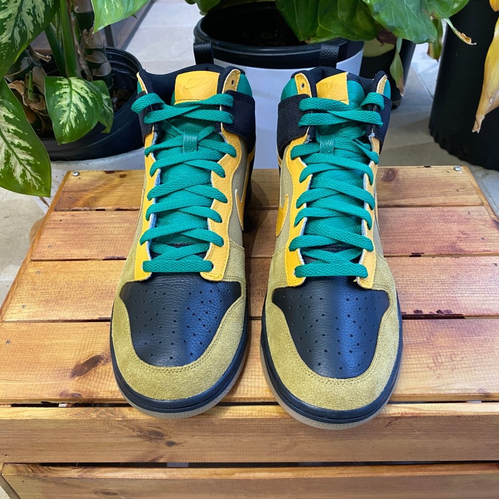 Banana Stand Nike by You Dunk High Banana Stand