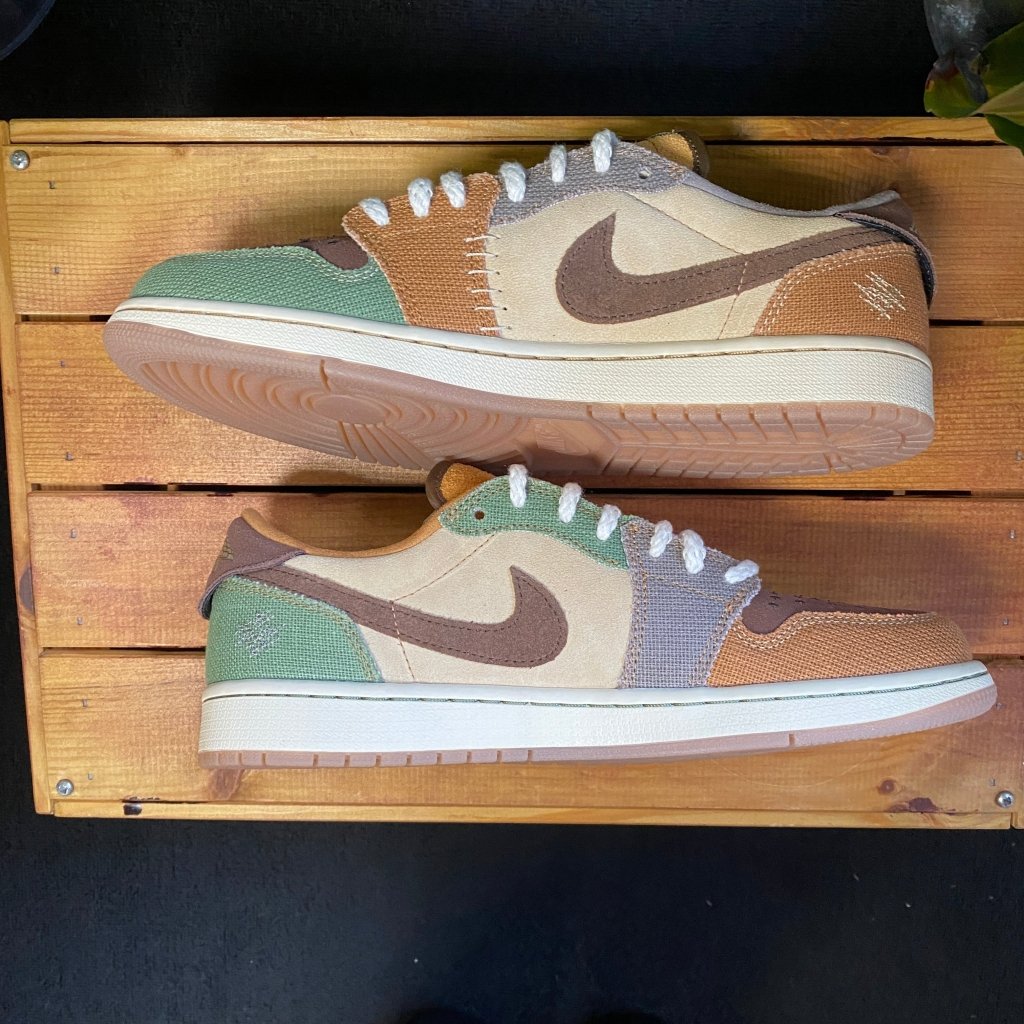 Jordan 1 Retro Low OG Zion Williamson 'Voodoo', Mens 10.5 / Womens 12 - Banana Stand