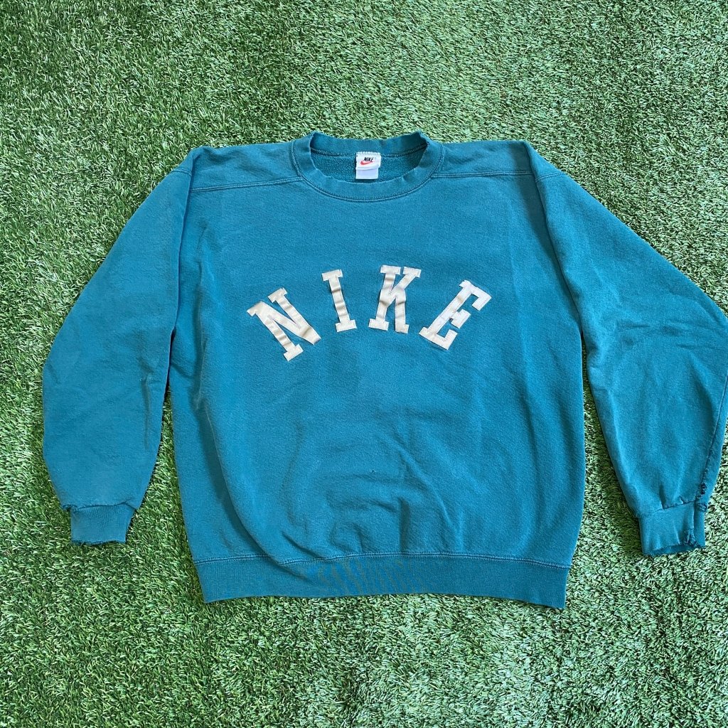 Vintage nike shop crewneck