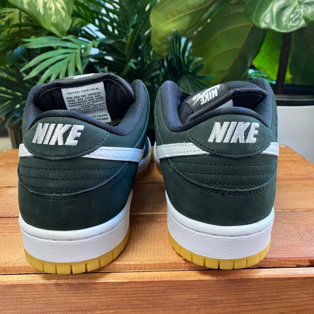 Nike SB Dunk Low 'Black Gum', Mens 12, W13.5 - Banana Stand