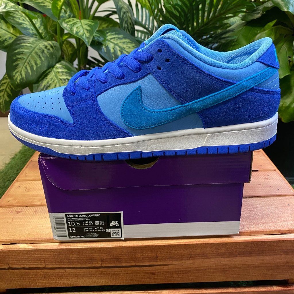 Nike SB Dunk Low Blue Raspberry, Mens 10.5 - Banana Stand