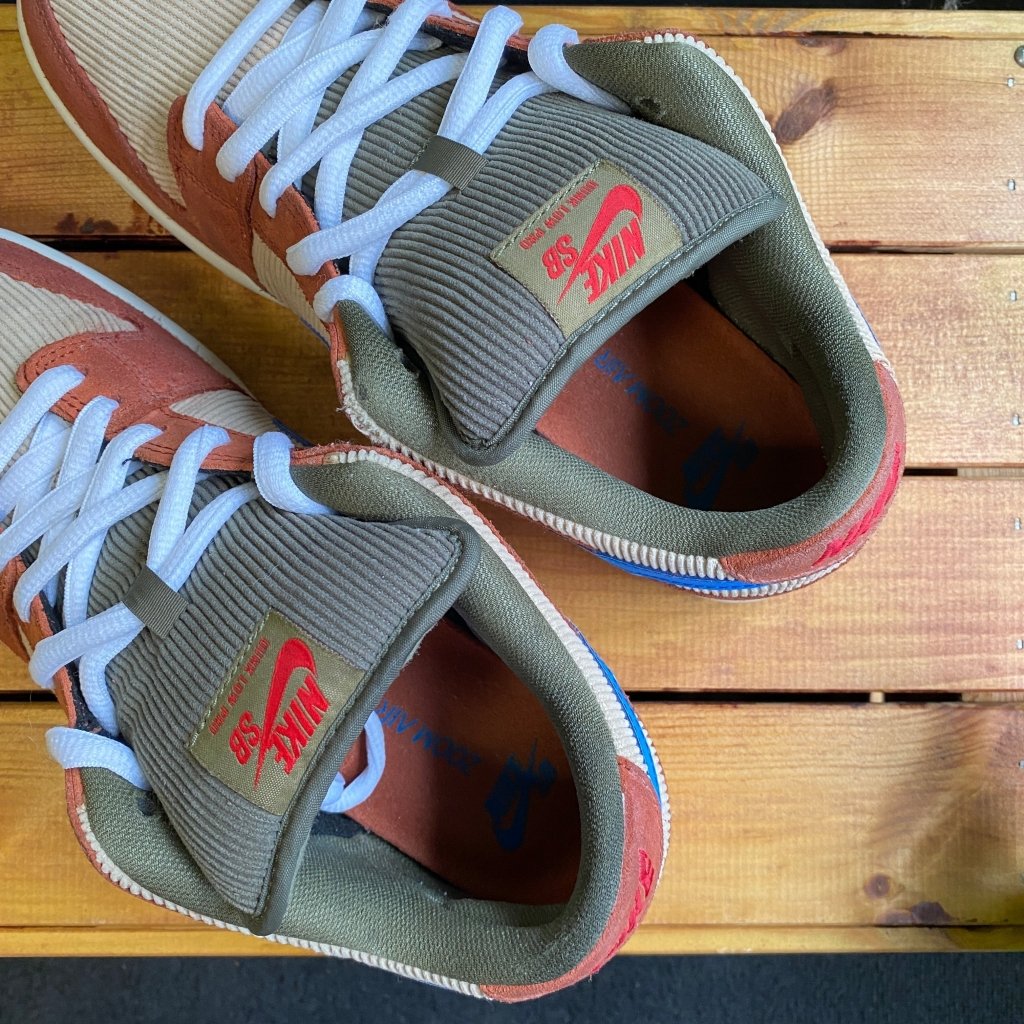 Sb dunk clearance low dusty peach