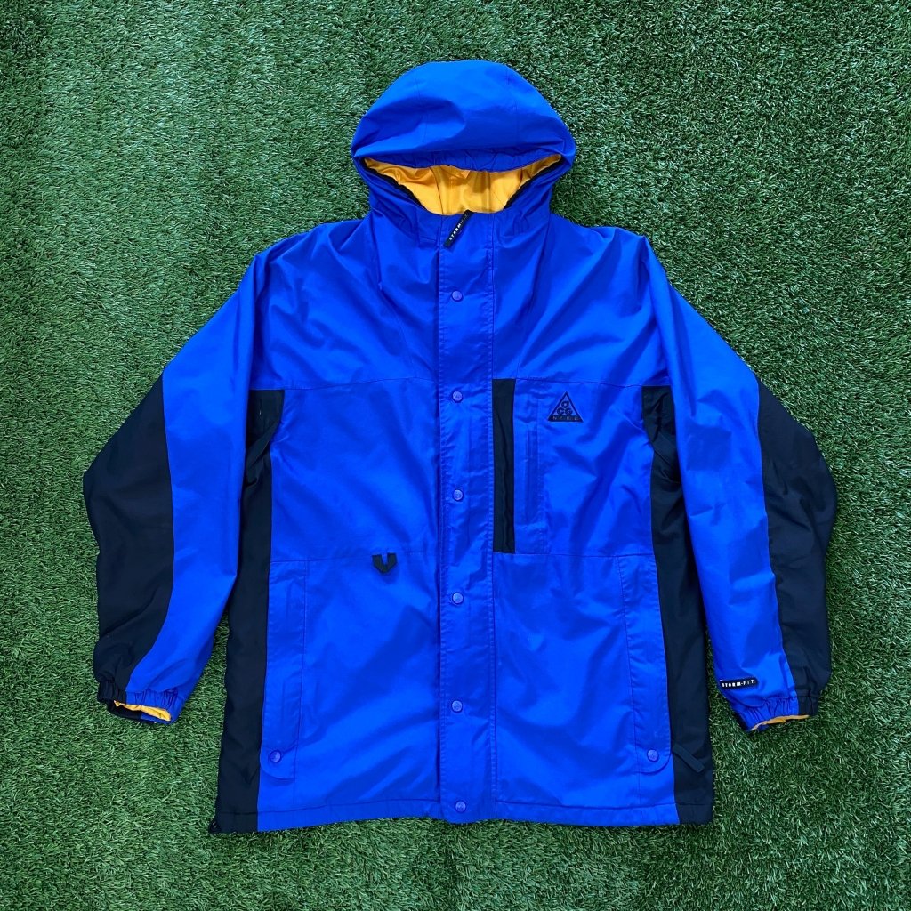 Nike Vintage ACG Periwinkle & Yellow Jacket - Banana Stand
