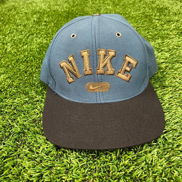 Nike Vintage Embroidered Navy Hat - Banana Stand