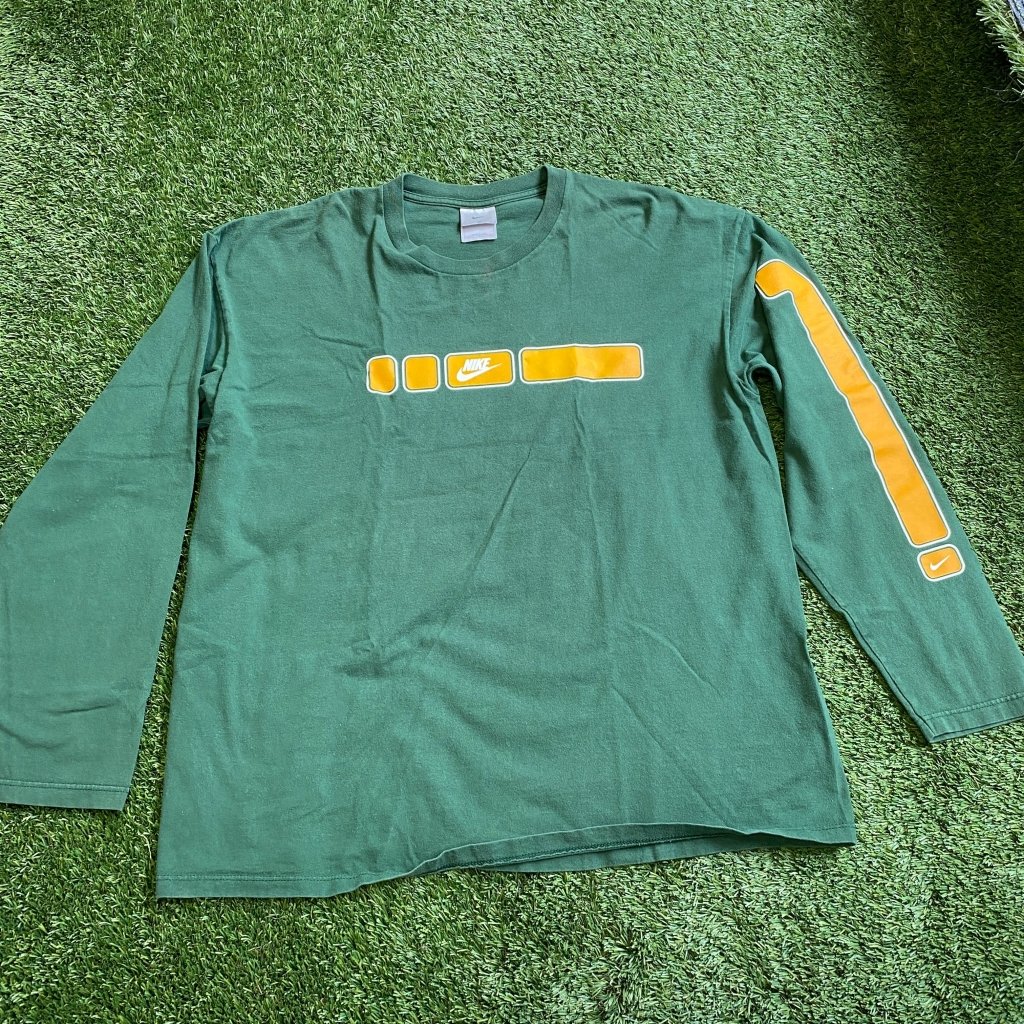 Nike Vintage Green and Gold Long Sleeve Shirt, XL - Banana Stand