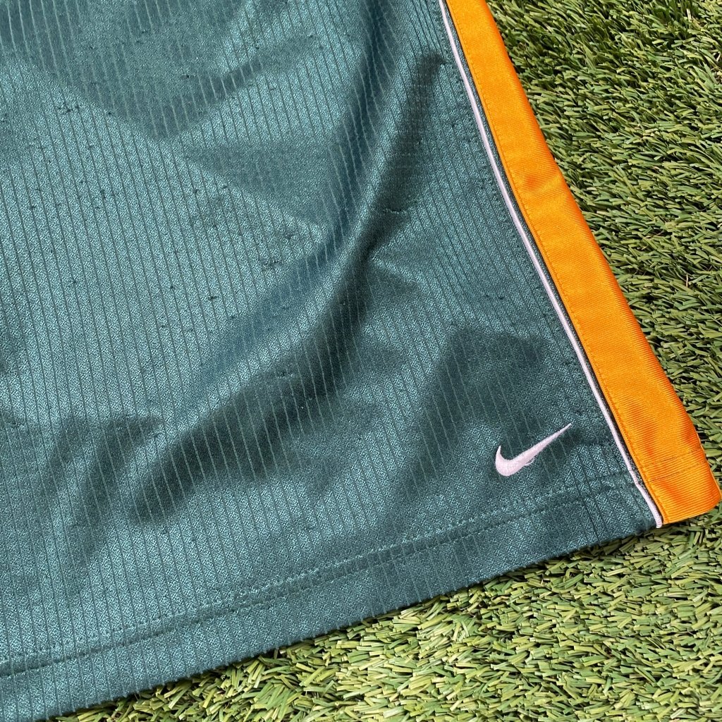 Nike Vintage Green Athletic Shorts - Banana Stand