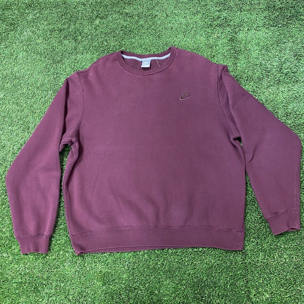 Nike Vintage Maroon Crewneck - Banana Stand